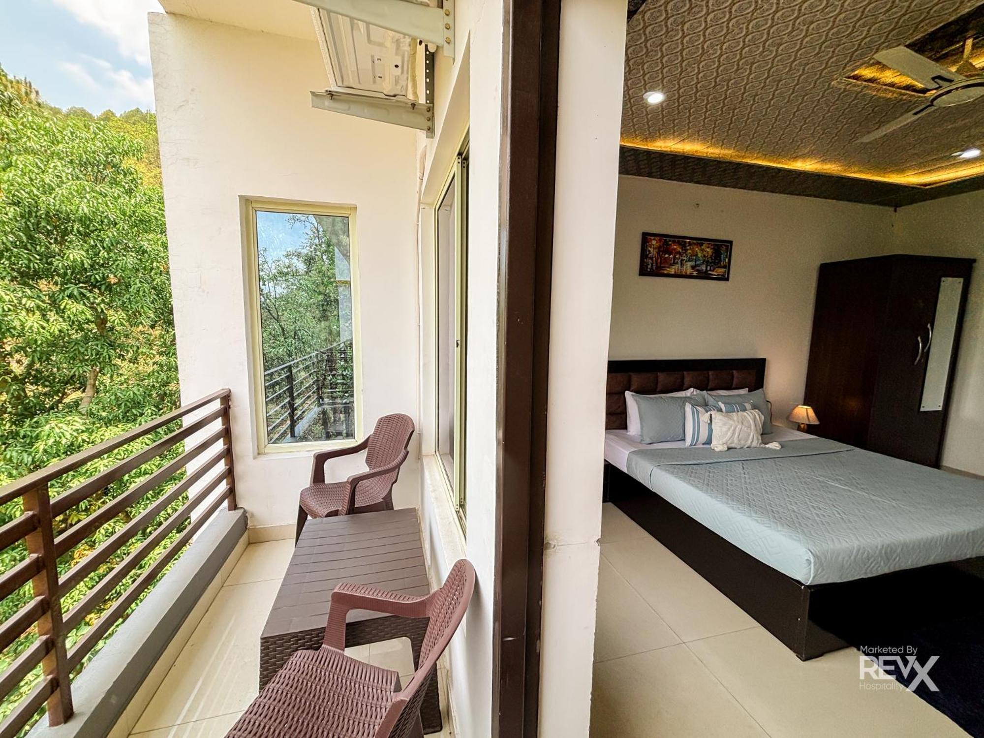 Hotel Prince Valley Lansdowne Ngoại thất bức ảnh