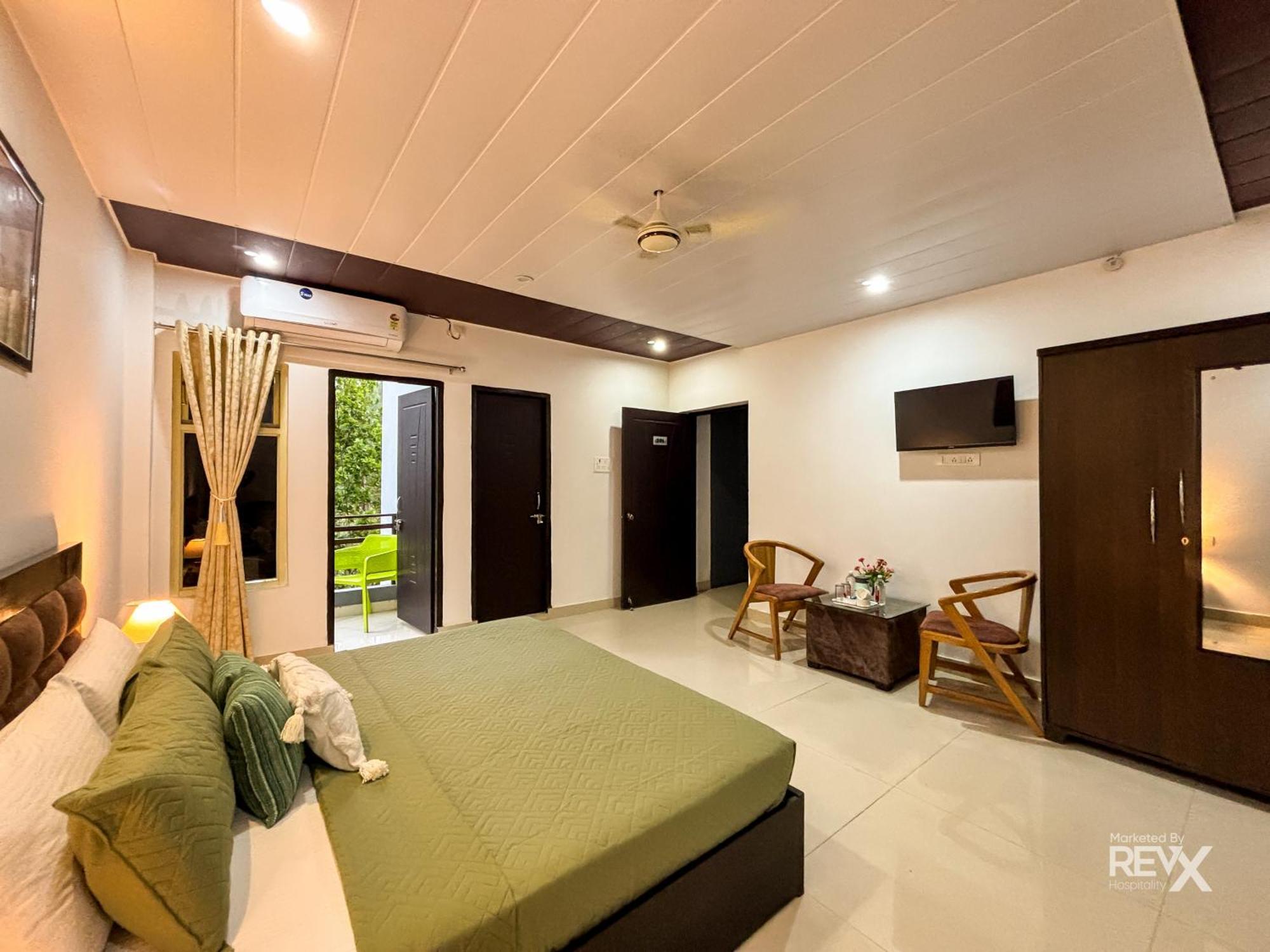 Hotel Prince Valley Lansdowne Ngoại thất bức ảnh