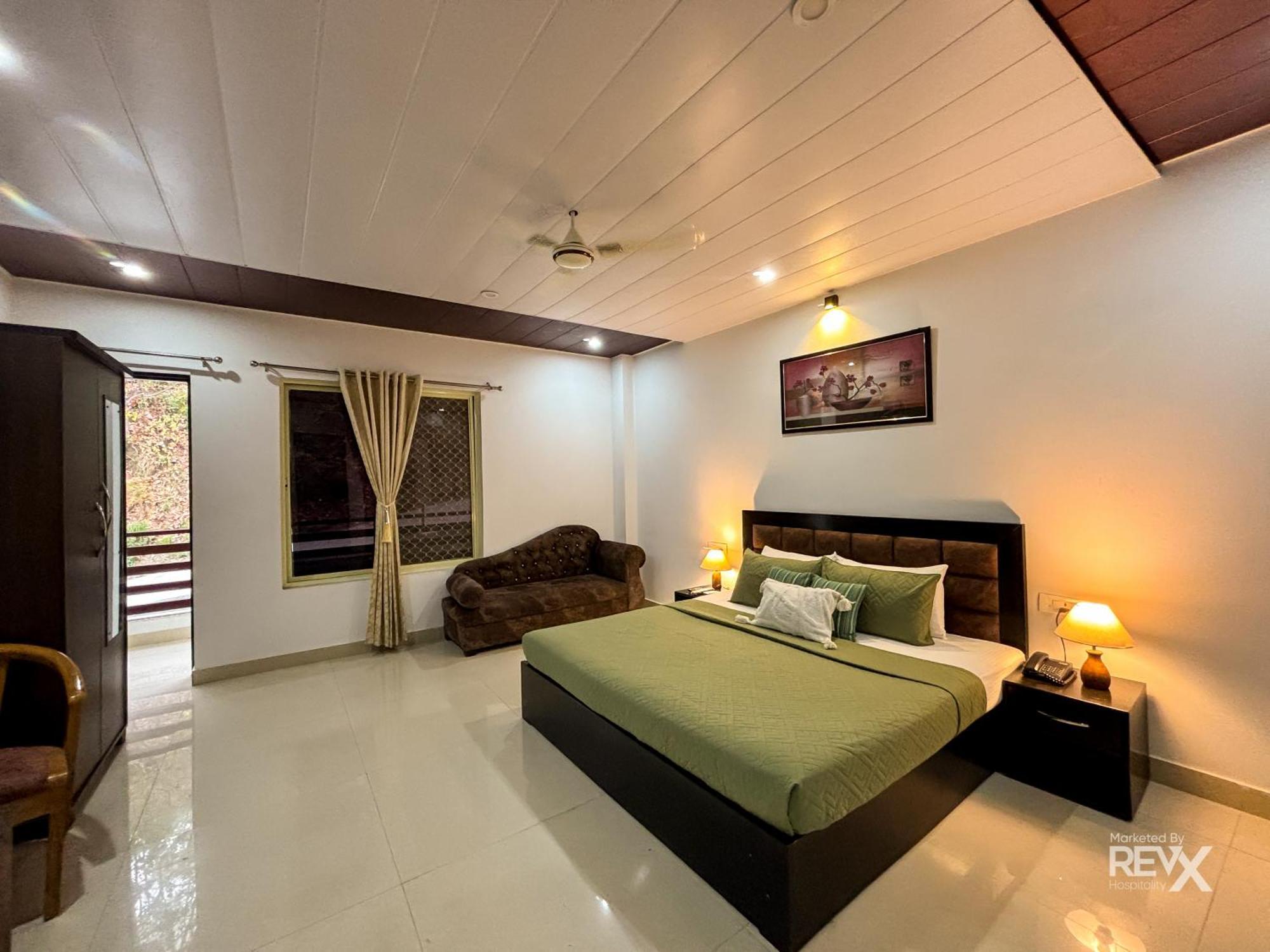 Hotel Prince Valley Lansdowne Ngoại thất bức ảnh